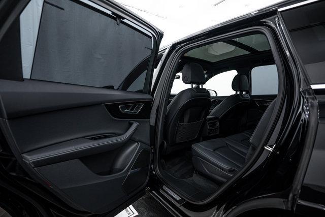 used 2025 Audi Q7 car, priced at $61,950