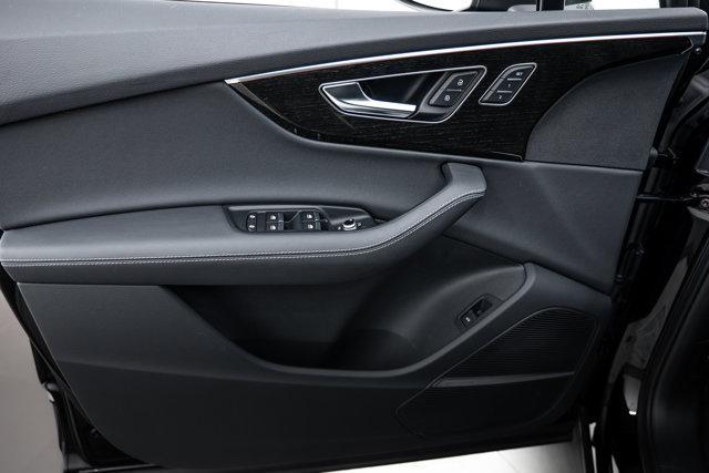 used 2025 Audi Q7 car, priced at $61,950