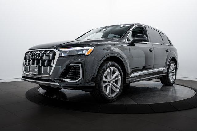 used 2025 Audi Q7 car, priced at $61,950