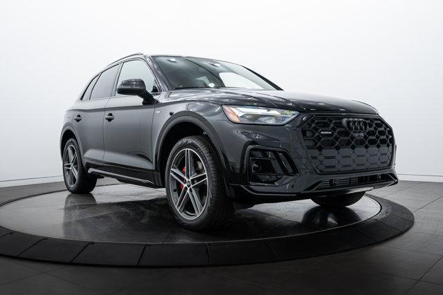 new 2024 Audi Q5 car, priced at $62,072