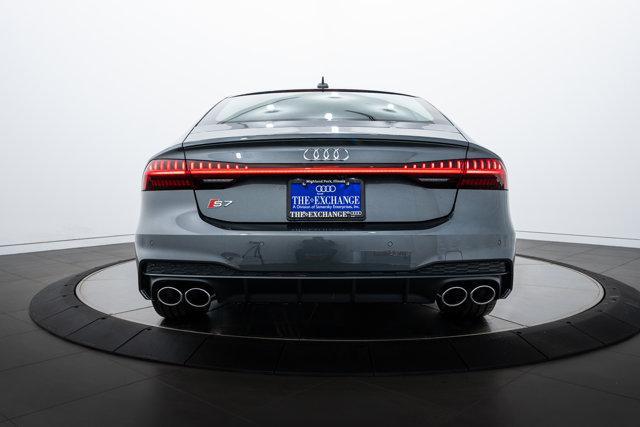 new 2025 Audi S7 car, priced at $101,325