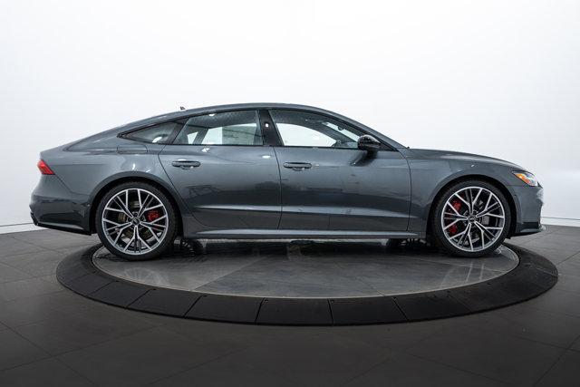 new 2025 Audi S7 car, priced at $101,325