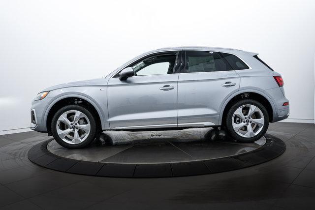 new 2025 Audi Q5 car, priced at $54,102