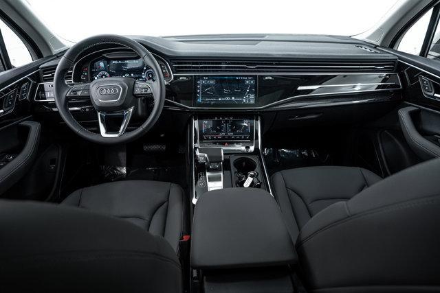 new 2025 Audi Q7 car, priced at $73,420