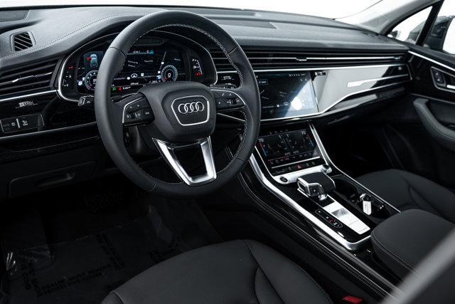 new 2025 Audi Q7 car, priced at $73,420