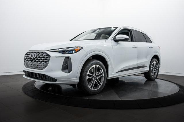 new 2025 Audi Q5 car, priced at $55,280