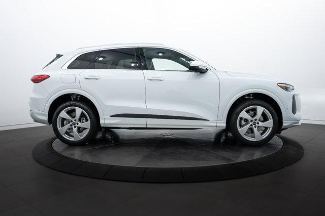 new 2025 Audi Q5 car, priced at $59,145