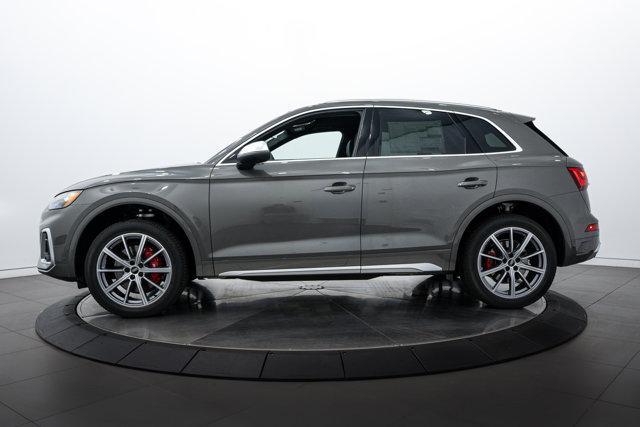 new 2025 Audi SQ5 car, priced at $64,416