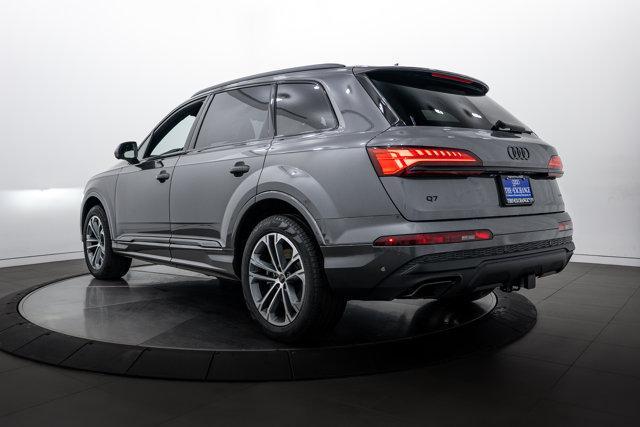 new 2026 Audi Q7 car, priced at $72,010