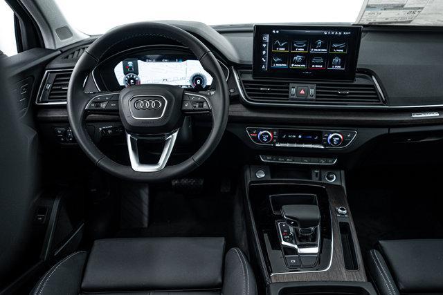 new 2025 Audi Q5 car, priced at $53,521