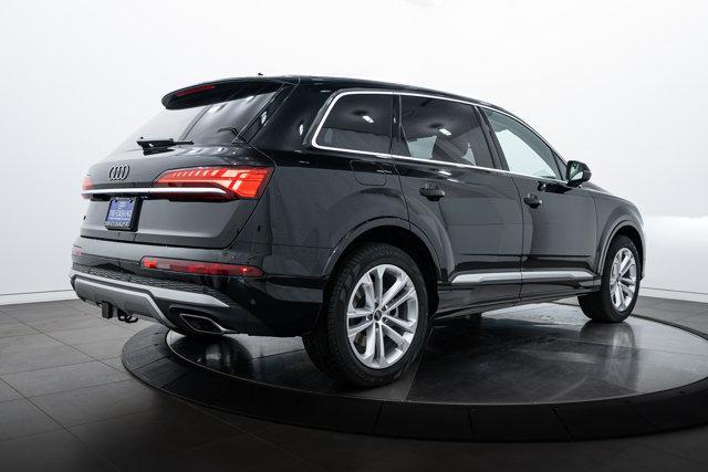 new 2025 Audi Q7 car, priced at $75,800