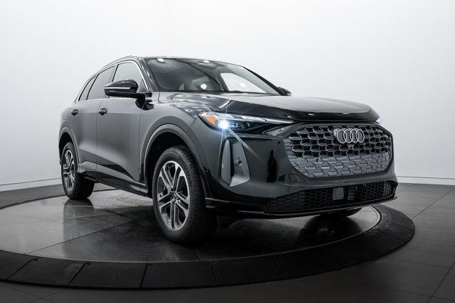 new 2025 Audi Q5 car, priced at $55,280