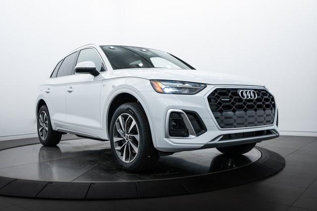 new 2025 Audi Q5 car, priced at $53,100