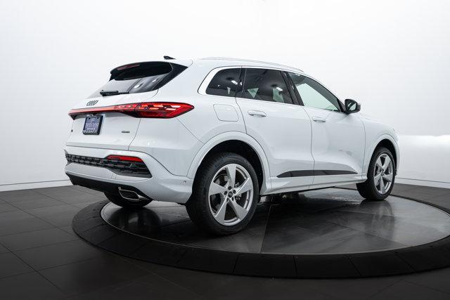 new 2025 Audi Q5 car, priced at $58,235