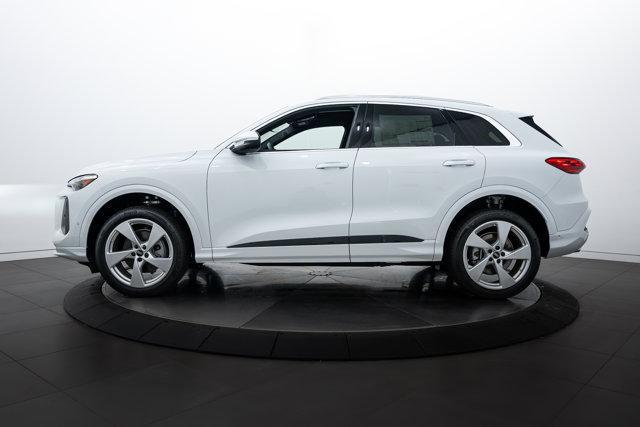 new 2025 Audi Q5 car, priced at $58,235
