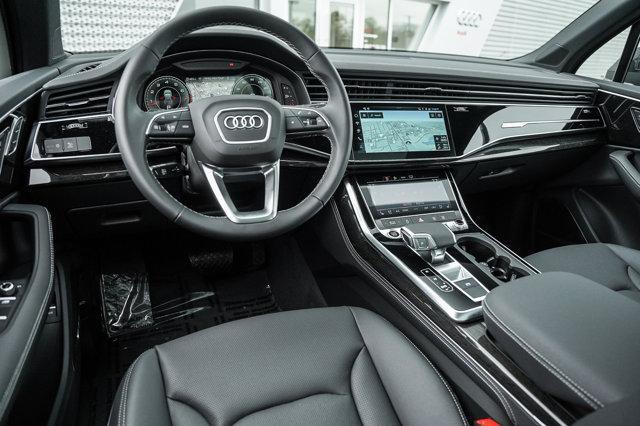 new 2025 Audi Q7 car, priced at $77,750