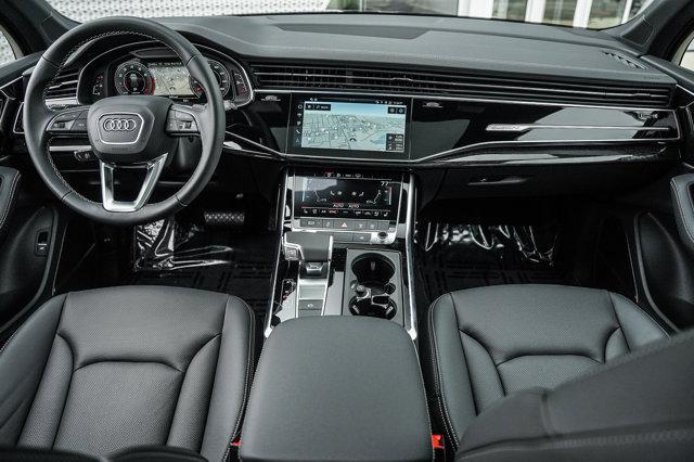 new 2025 Audi Q7 car, priced at $77,750