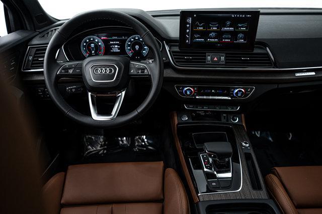 new 2025 Audi Q5 car, priced at $58,175