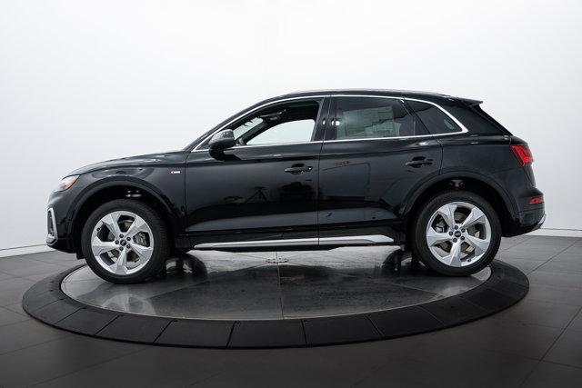 new 2025 Audi Q5 car, priced at $58,175