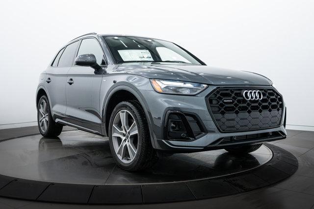 new 2025 Audi Q5 car, priced at $49,894