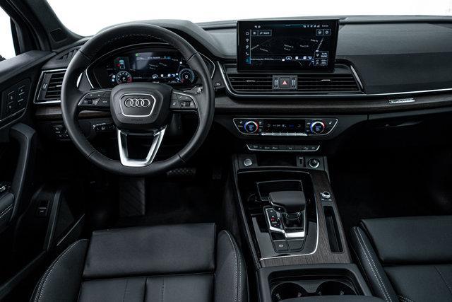 new 2025 Audi Q5 car, priced at $55,009