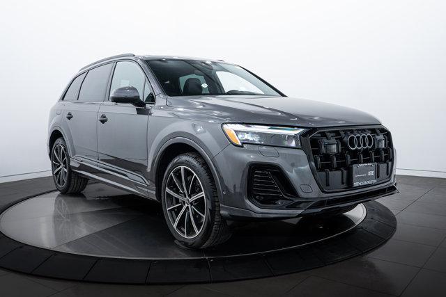 used 2025 Audi Q7 car, priced at $62,900