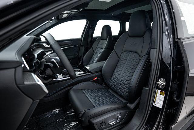new 2025 Audi RS 6 Avant car, priced at $151,765