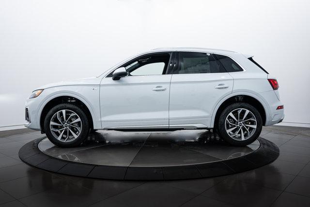 new 2025 Audi Q5 car, priced at $56,635