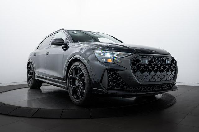 new 2025 Audi RS Q8 car, priced at $155,290