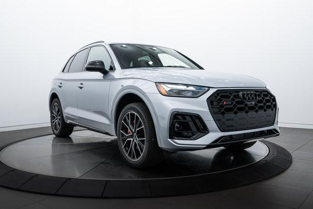 new 2025 Audi SQ5 car, priced at $65,118