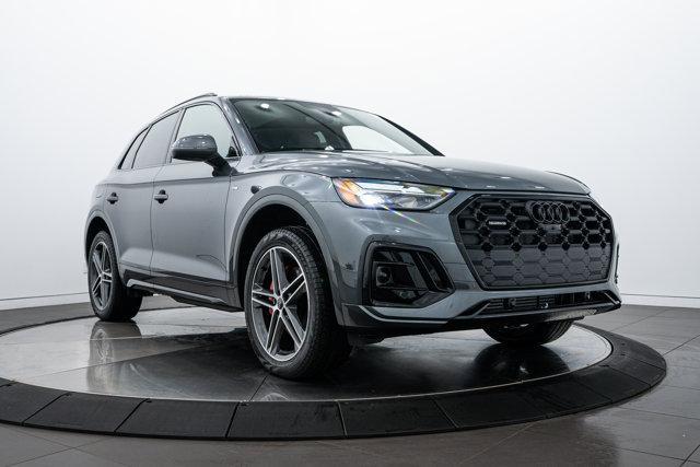 new 2024 Audi Q5 car, priced at $67,721