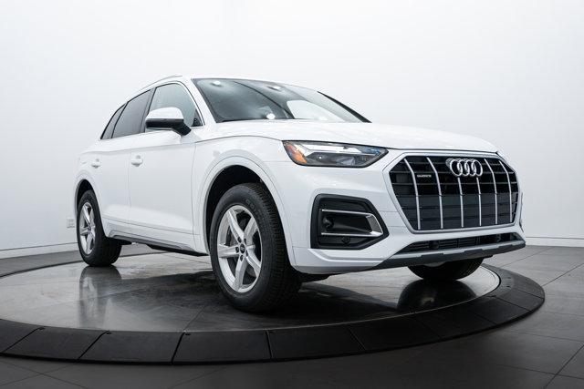 new 2025 Audi Q5 car, priced at $48,780