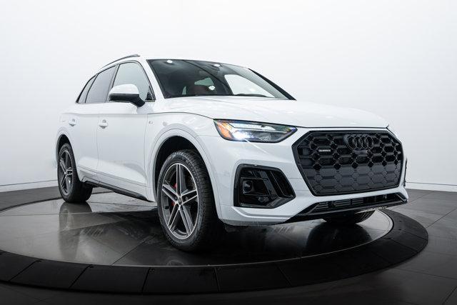 new 2024 Audi Q5 car, priced at $62,868