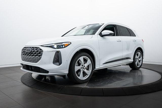 new 2025 Audi Q5 car, priced at $60,959