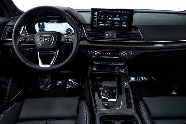 new 2025 Audi Q5 car, priced at $55,753