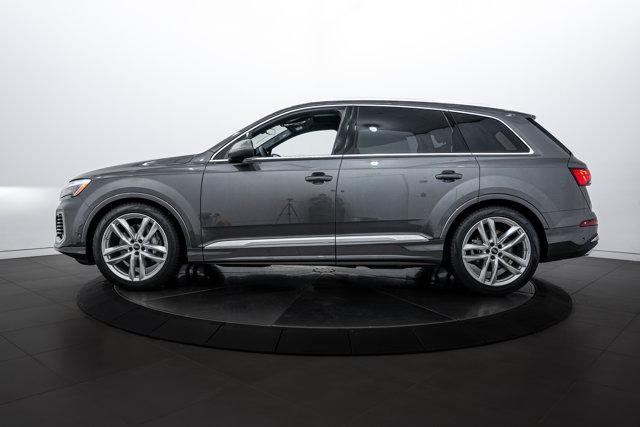 new 2025 Audi Q7 car, priced at $73,243