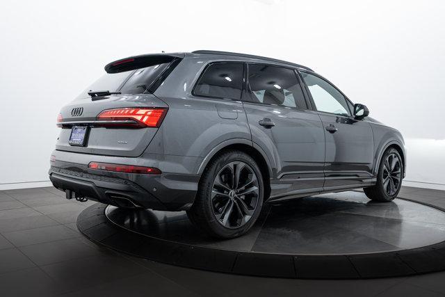 new 2025 Audi Q7 car, priced at $83,695