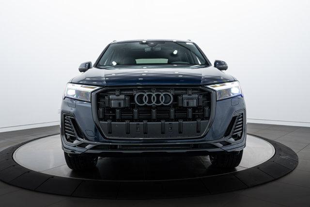 new 2025 Audi Q7 car, priced at $69,530