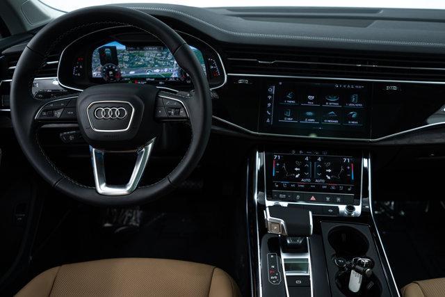 new 2025 Audi Q7 car, priced at $70,400