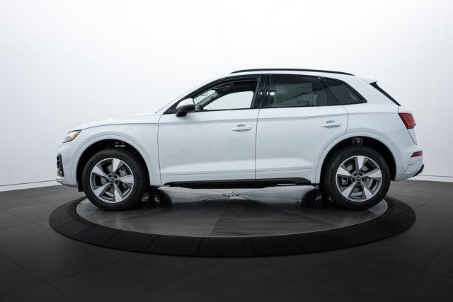 new 2025 Audi Q5 car, priced at $54,425