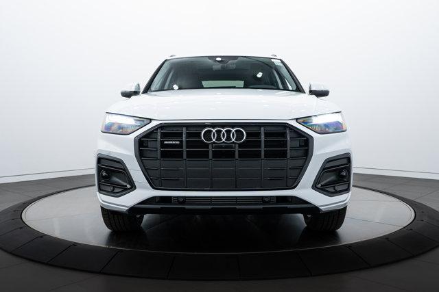 new 2025 Audi Q5 car, priced at $54,425