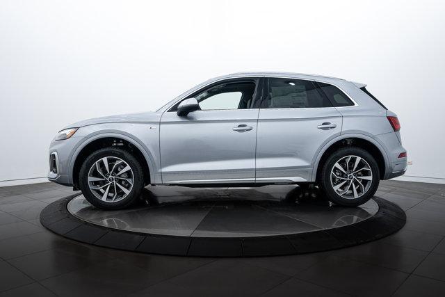 new 2025 Audi Q5 car, priced at $52,754