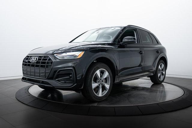 new 2025 Audi Q5 car, priced at $54,125