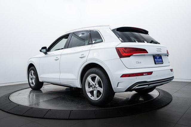 new 2025 Audi Q5 car, priced at $49,105