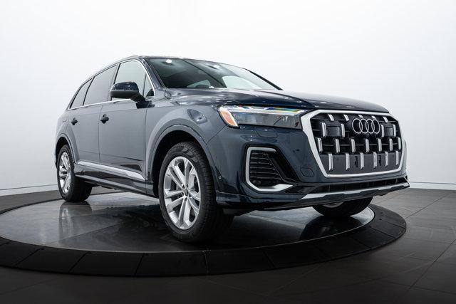 new 2025 Audi Q7 car, priced at $66,400