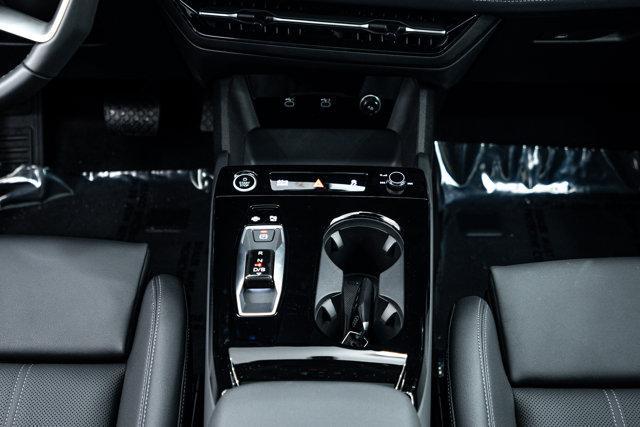 new 2025 Audi Q6 e-tron car, priced at $75,430