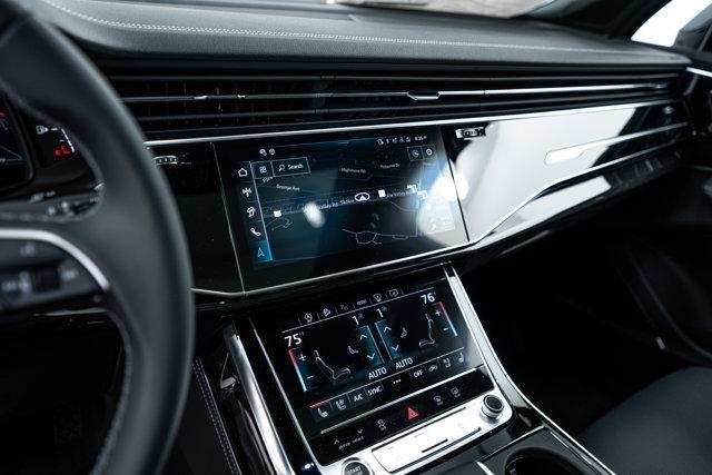 new 2025 Audi Q7 car, priced at $81,705