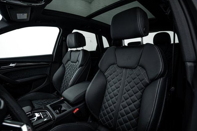 new 2025 Audi SQ5 car, priced at $72,740