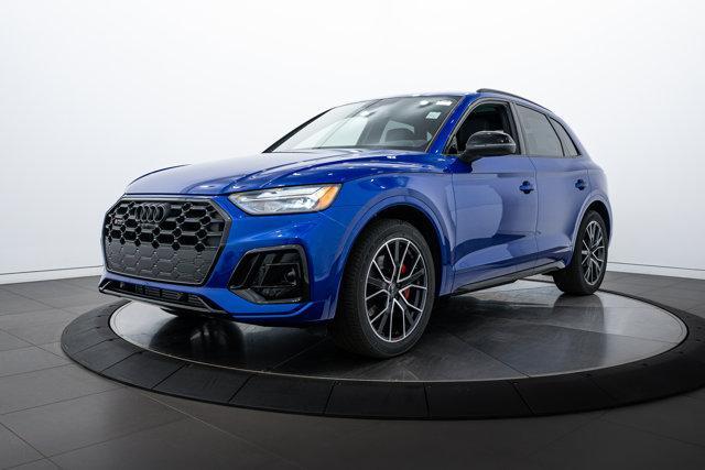 new 2025 Audi SQ5 car, priced at $72,740