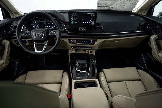 new 2025 Audi Q5 car, priced at $52,670